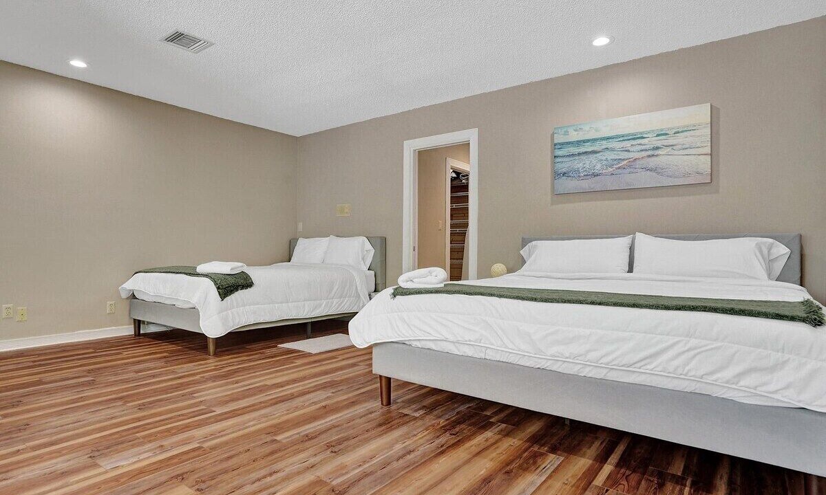 Photo of Bedroom in Survey Creek
