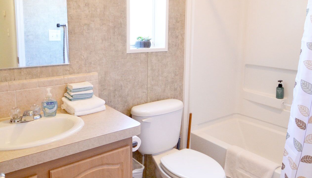 Photo of Bathroom in Fish Hawk