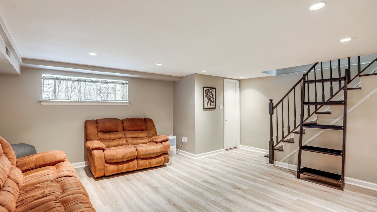 Photo of Livingroom in North Philadelphia