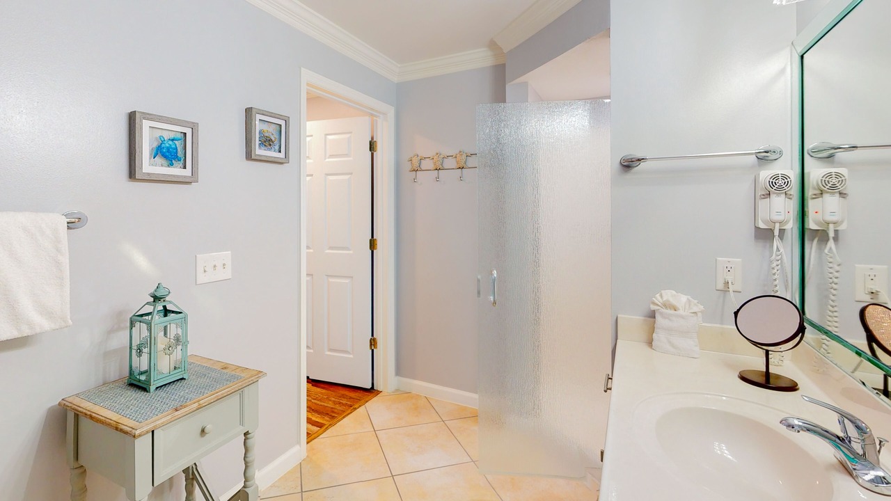 Photo of Bathroom in Miramar Beach