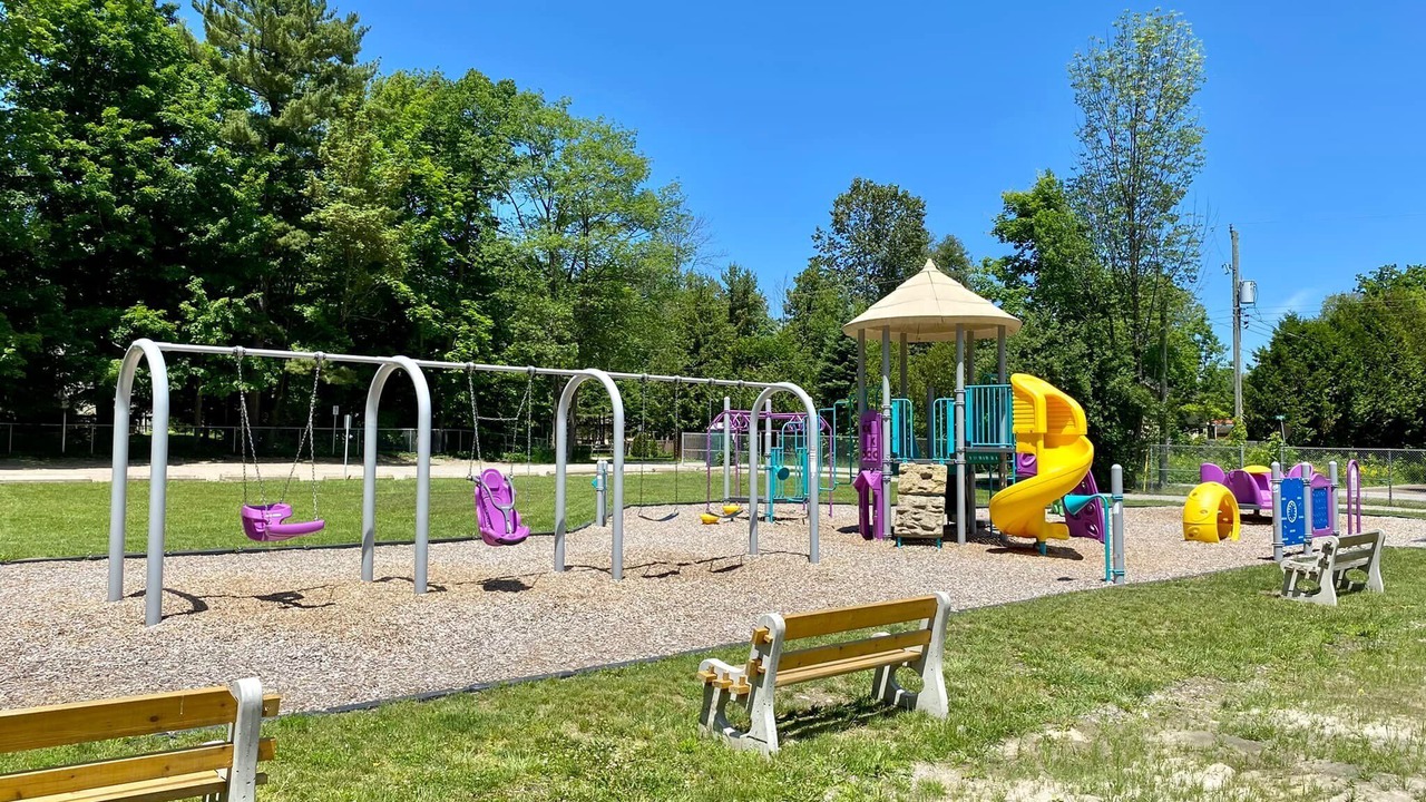 Photo of Others in Balm Beach