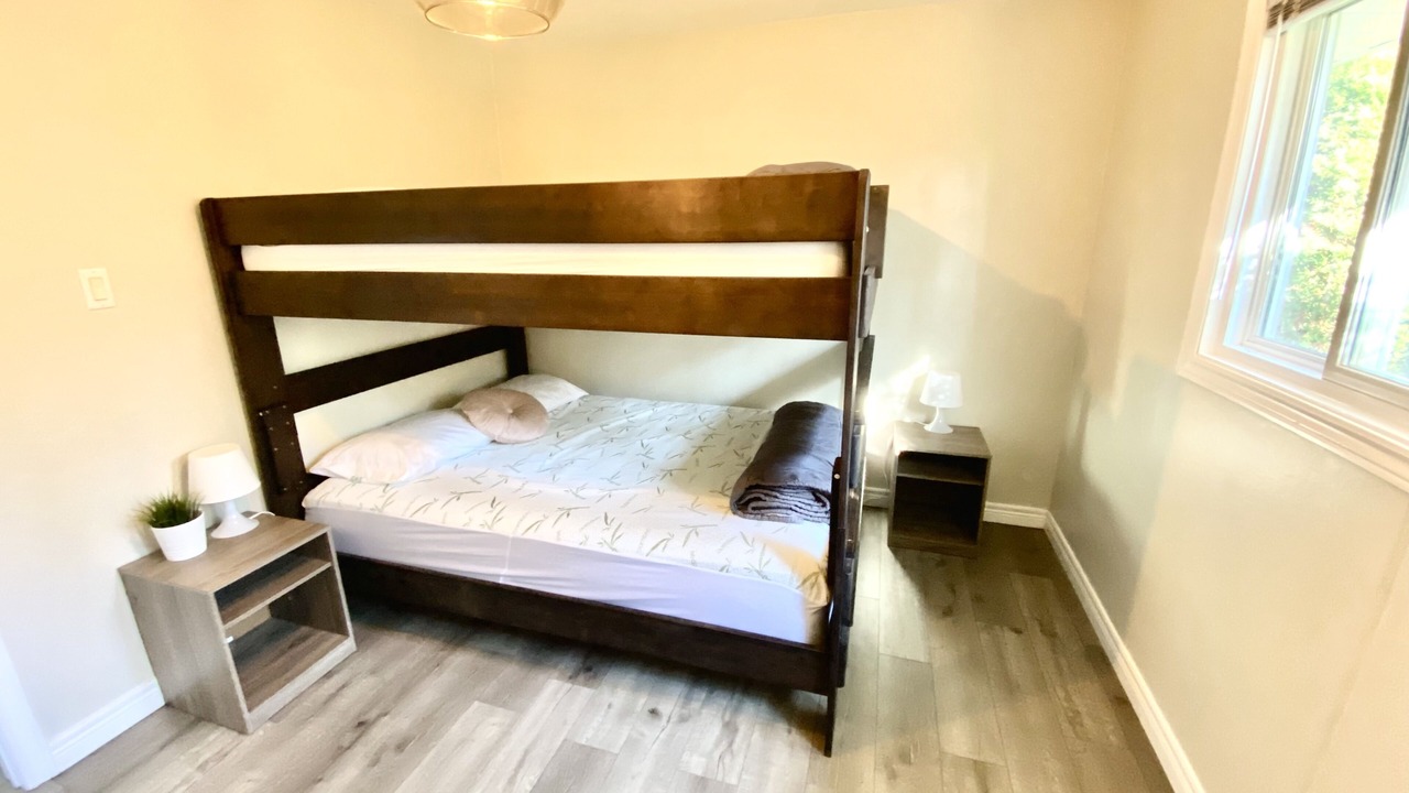 Photo of Bedroom in Balm Beach