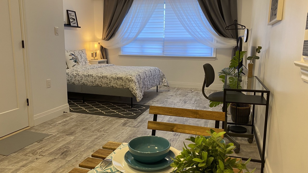 Photo of Bedroom in Markland Wood