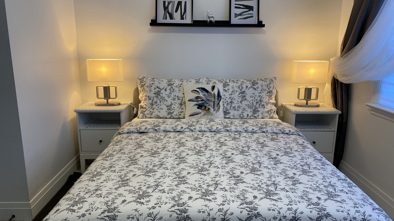 Photo of Bedroom in Markland Wood
