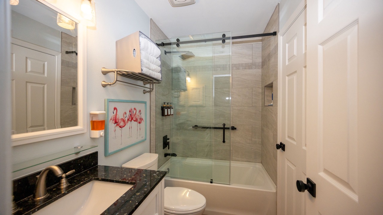 Photo of Bathroom in Avalon Beach Estates
