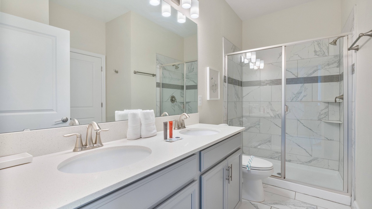 Photo of Bathroom in Four Corners