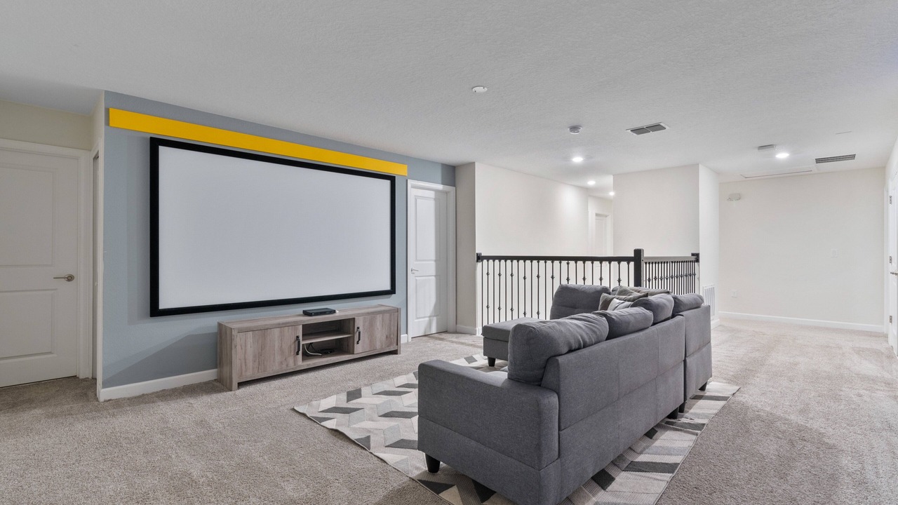 Photo of Livingroom in Four Corners