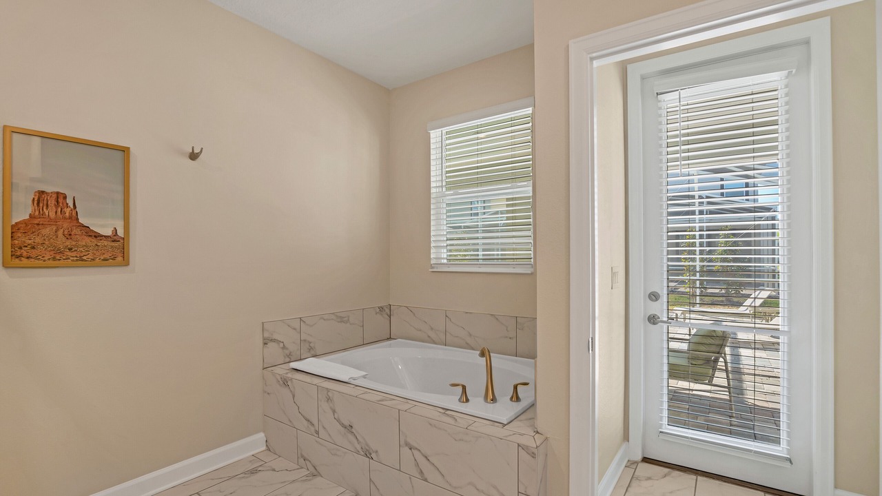 Photo of Bathroom in Four Corners