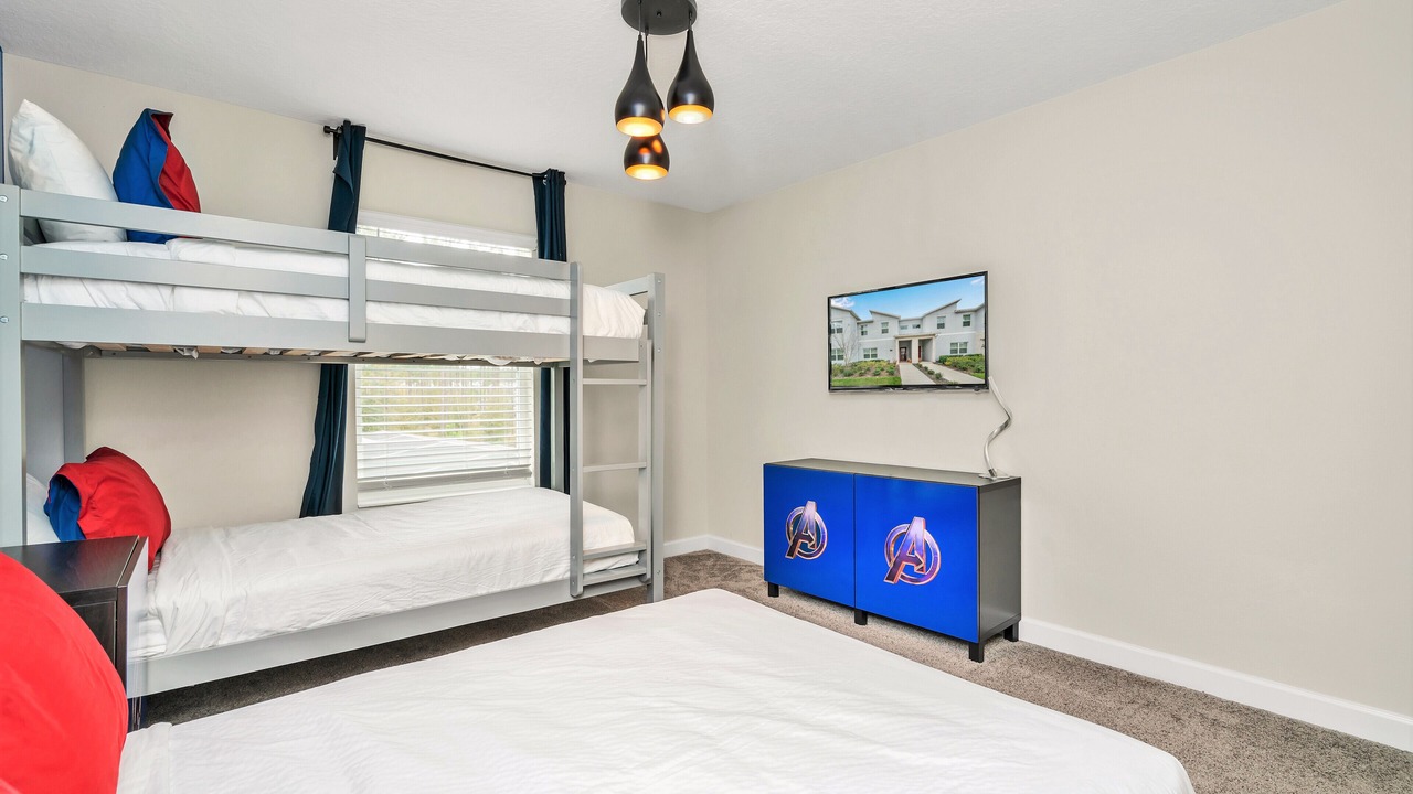 Photo of Bedroom in Florida Center North
