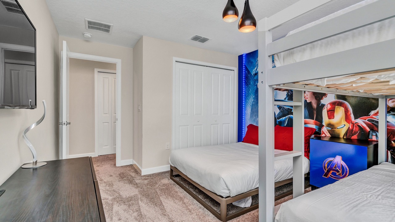 Photo of Bedroom in Florida Center North