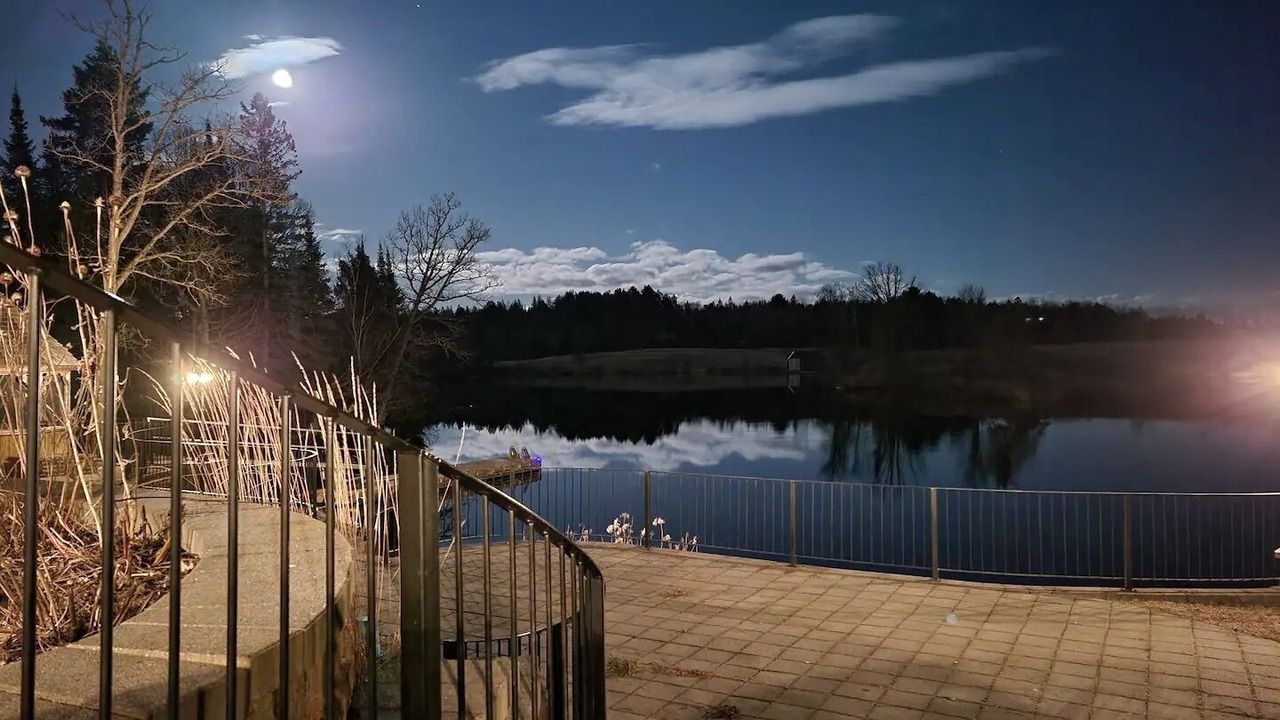 Photo of Outdoor in McKellar