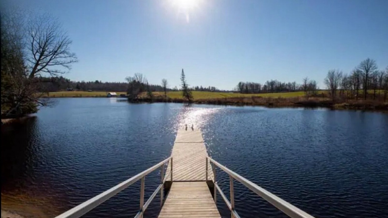 Photo of Outdoor in McKellar