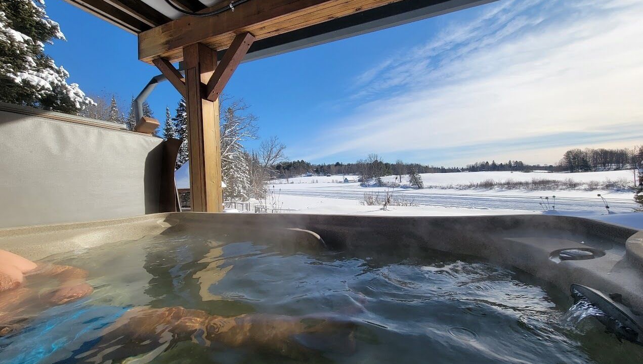 Photo of Outdoor in McKellar