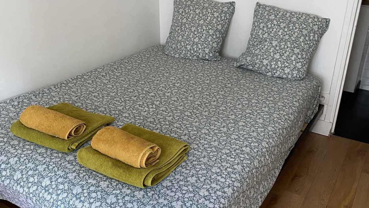 Photo of Bedroom in Hopital Saint-Louis