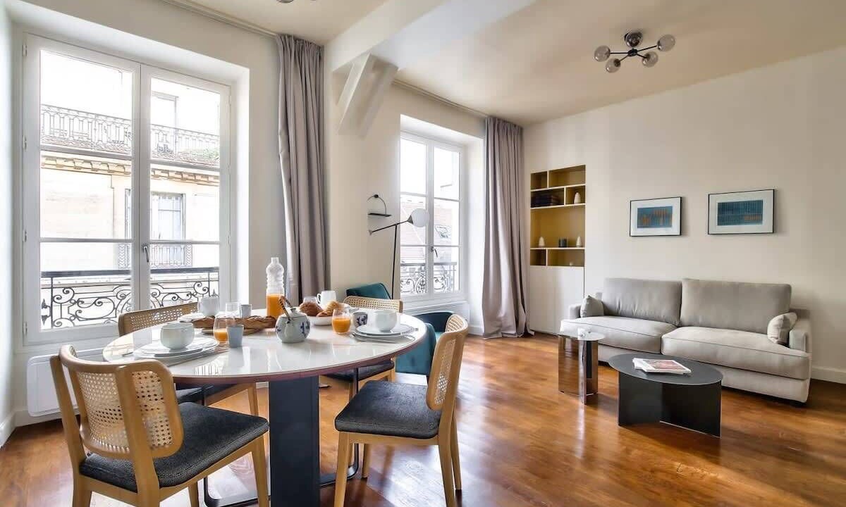 Photo of Bedroom in Sorbonne