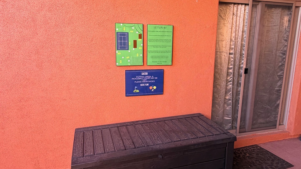 Photo of Outdoor in Page