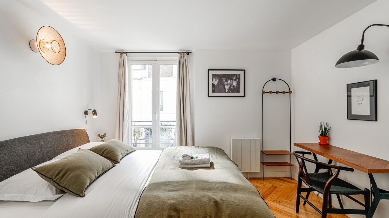Photo of Bedroom in Val-de-Grace