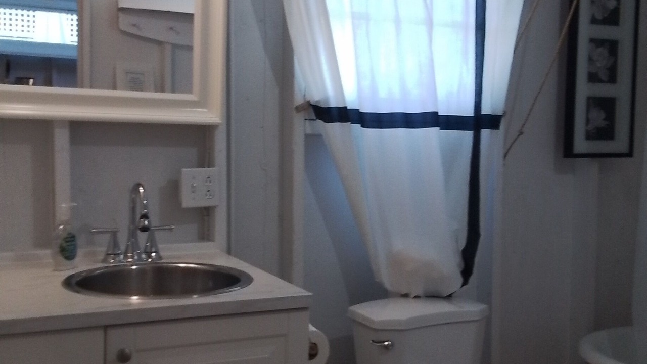 Photo of Bathroom in Sauble Beach