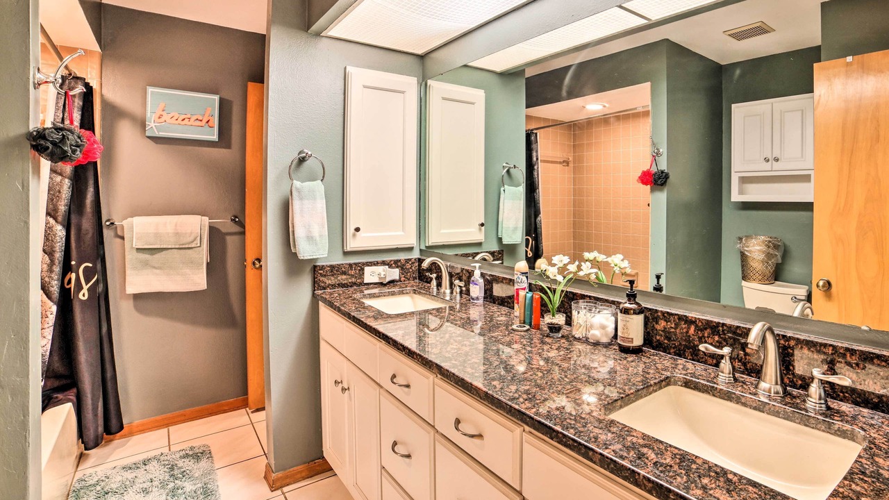 Photo of Bathroom in Greater Northdale