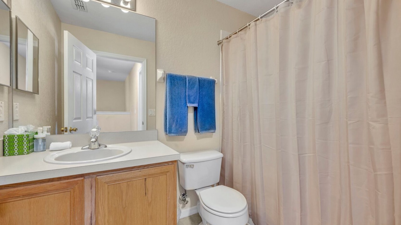 Photo of Bathroom in Regal Palms