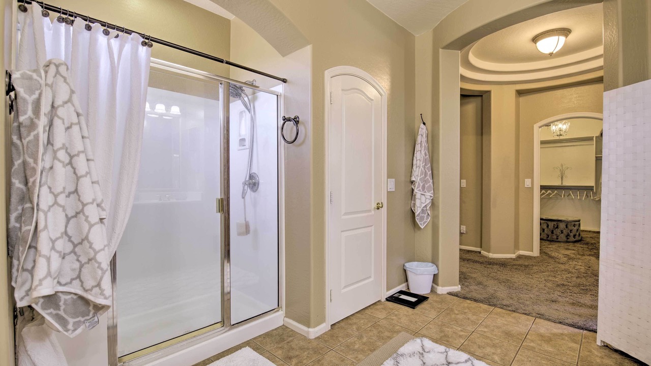 Photo of Bathroom in Coronado Ranch