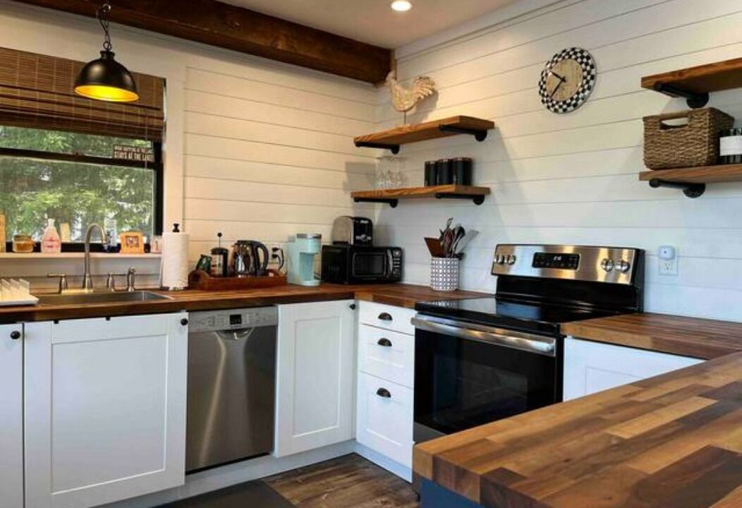 Photo of Kitchen in Town of Highland