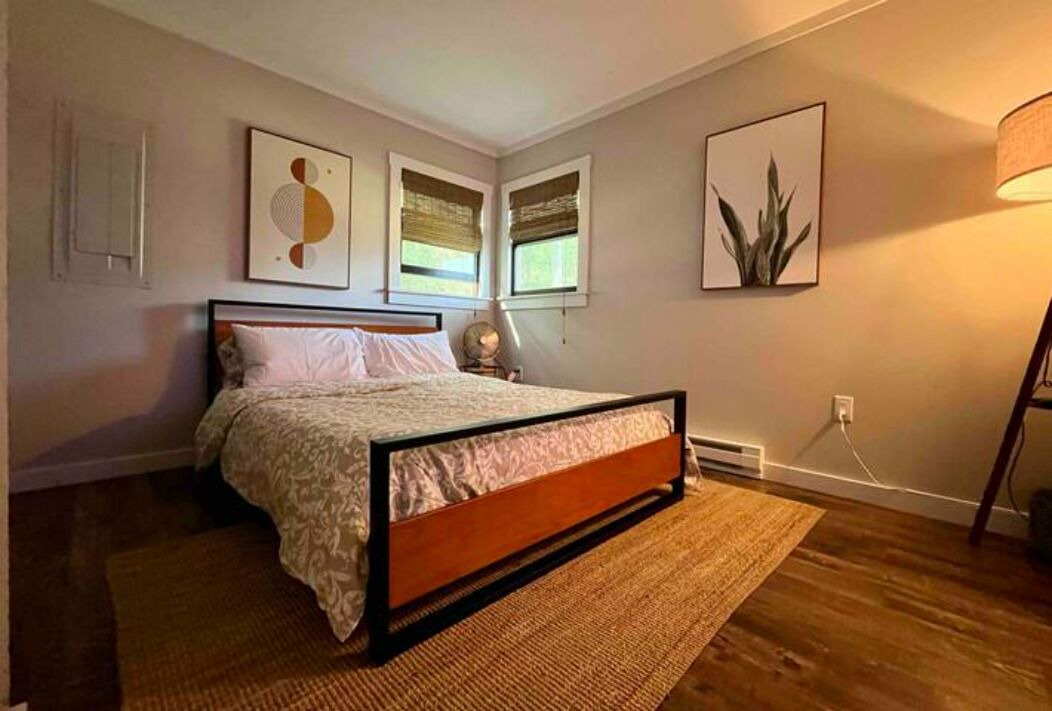 Photo of Bedroom in Town of Highland