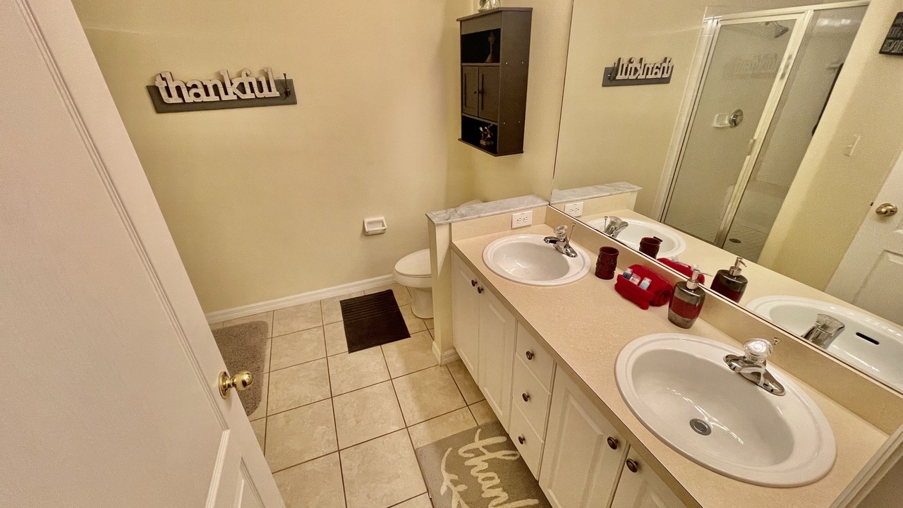 Photo of Bathroom in Tuscan Hills