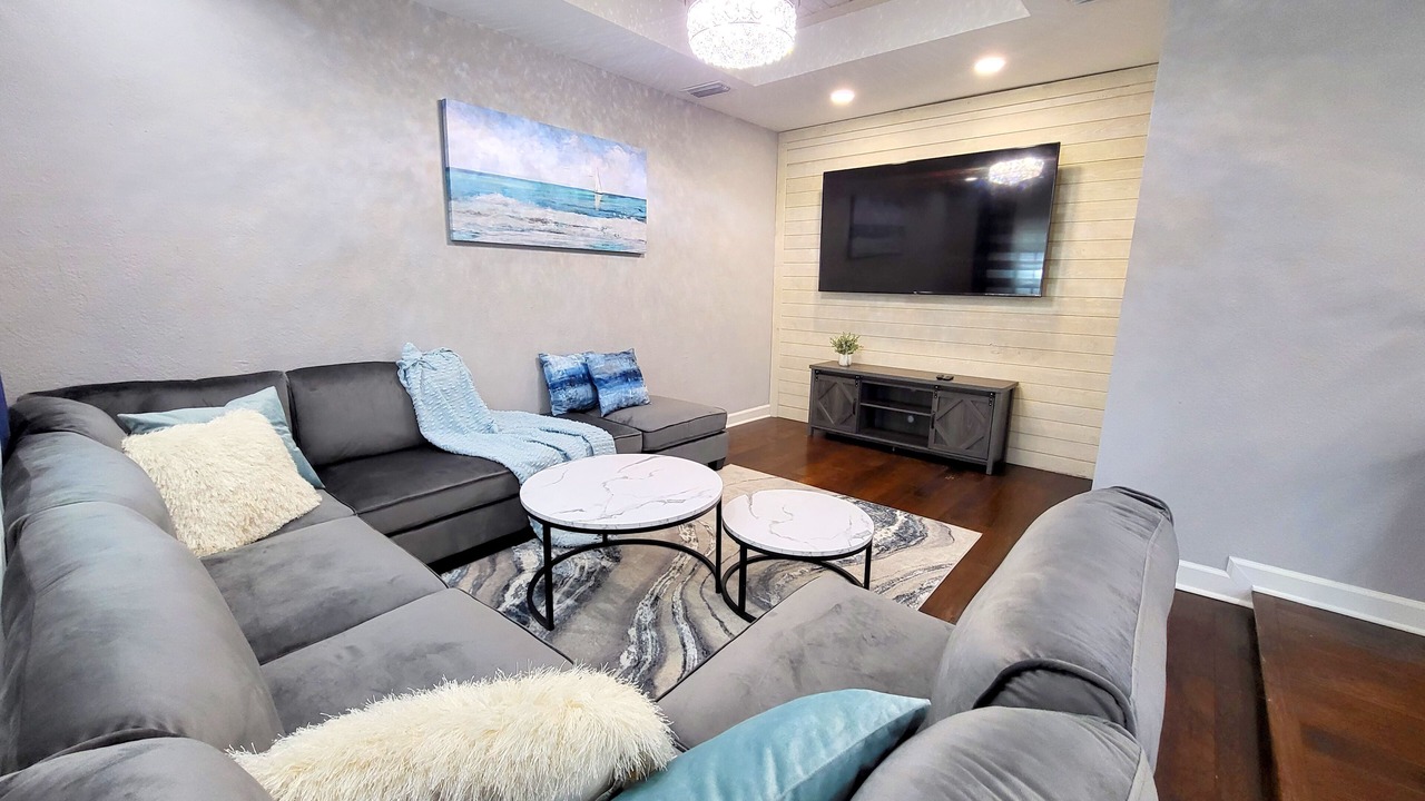 Photo of Livingroom in Disston Heights