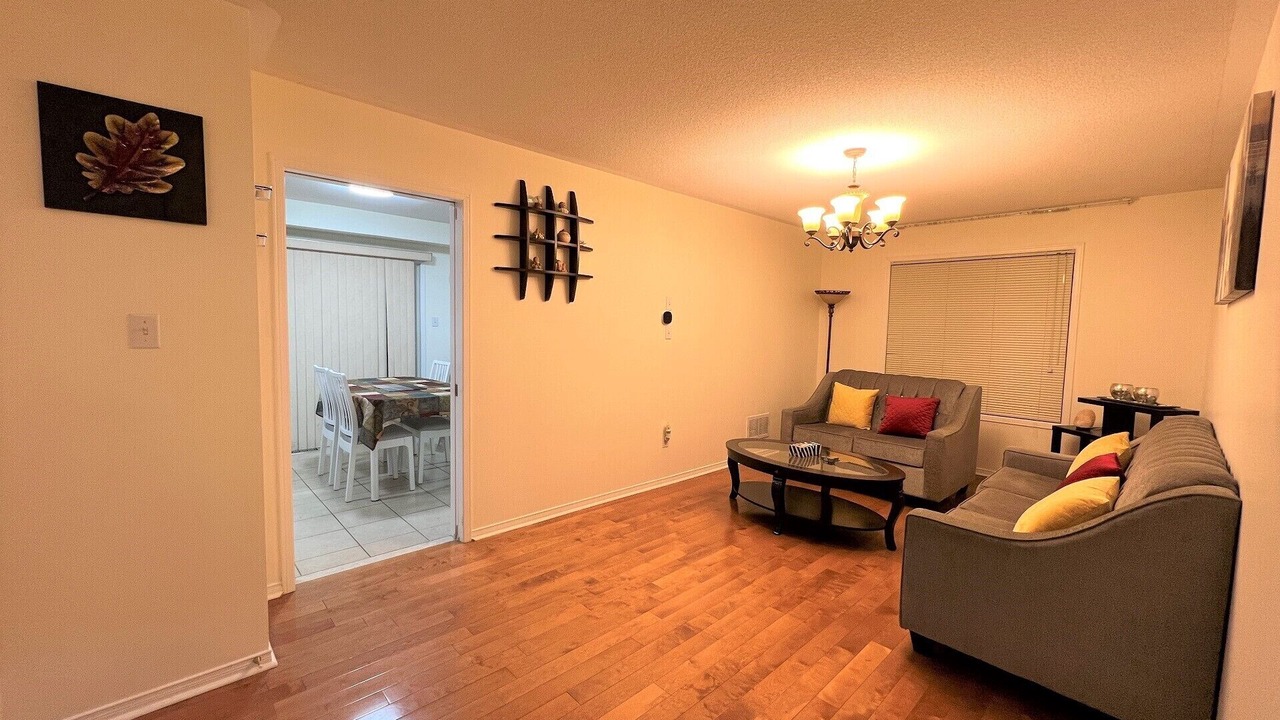 Photo of Livingroom in Brampton