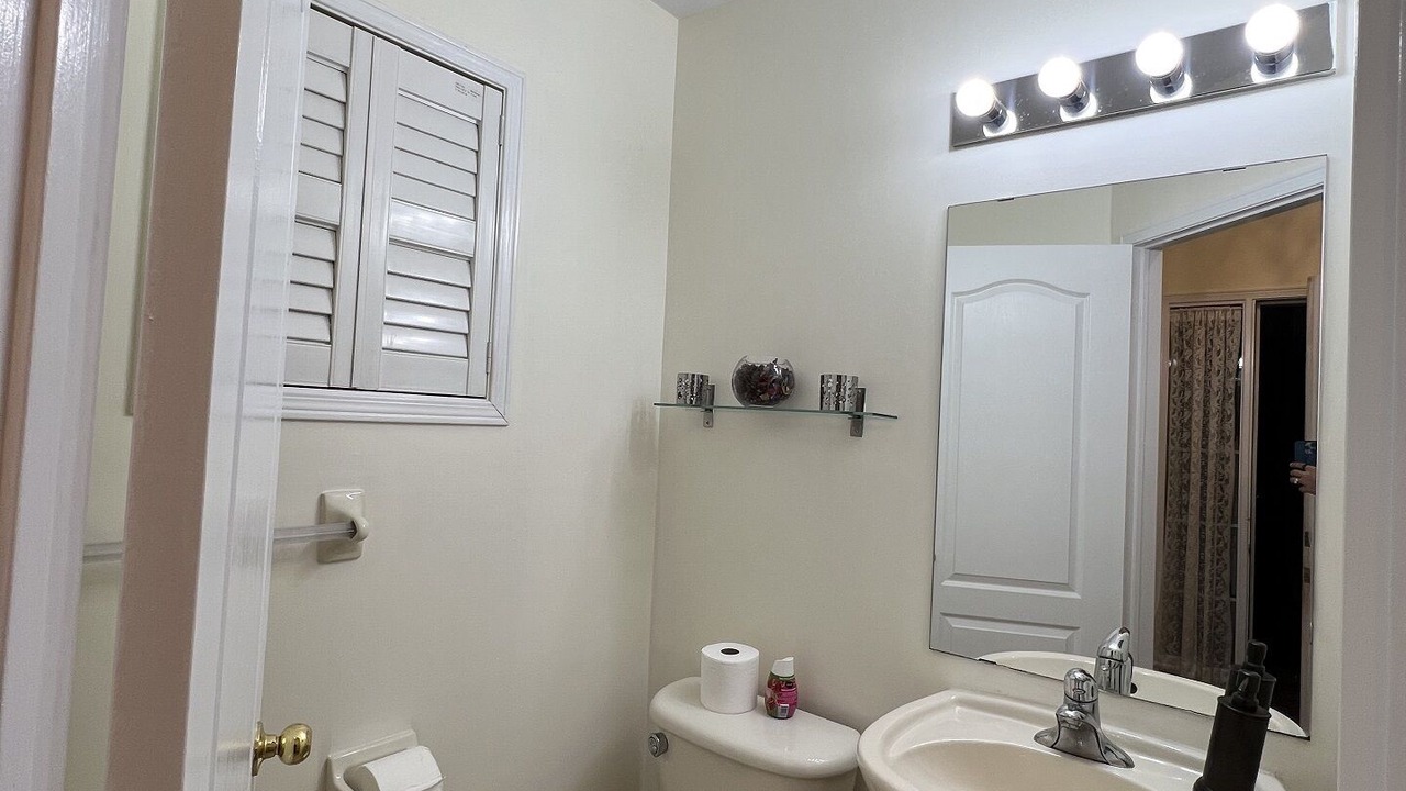 Photo of Bathroom in Brampton