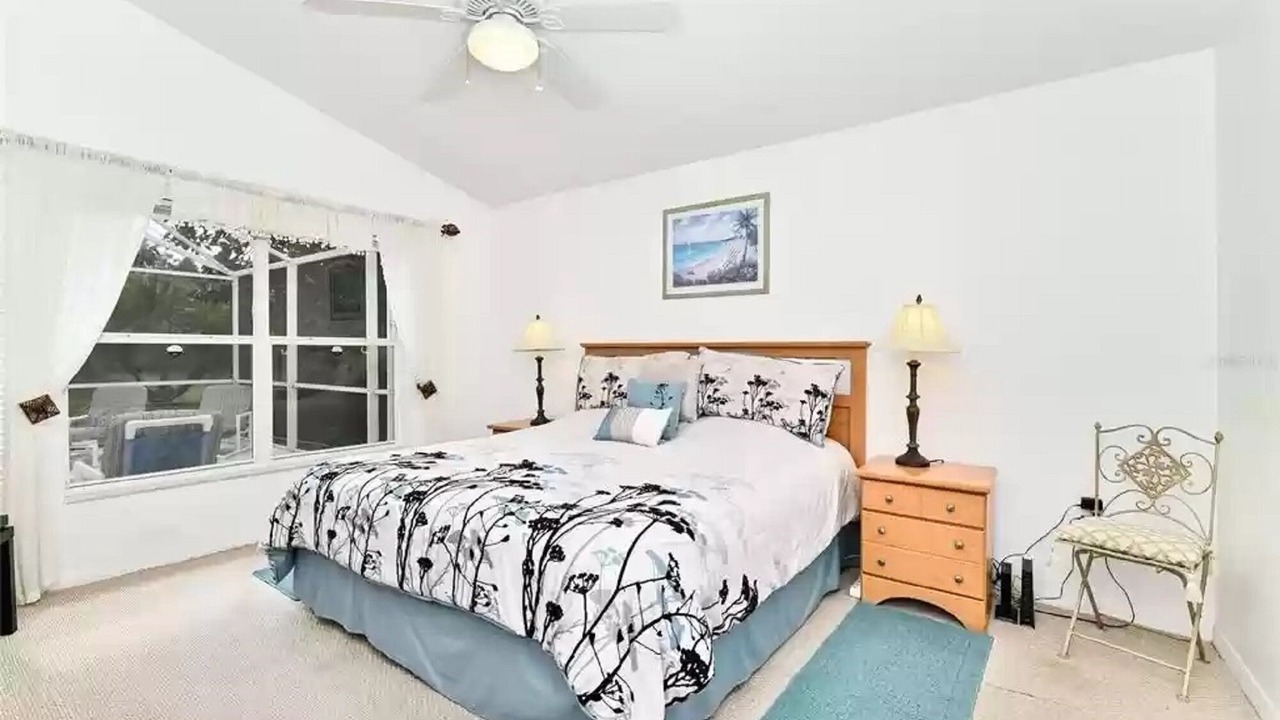 Photo of Bedroom in Eagle Pointe South