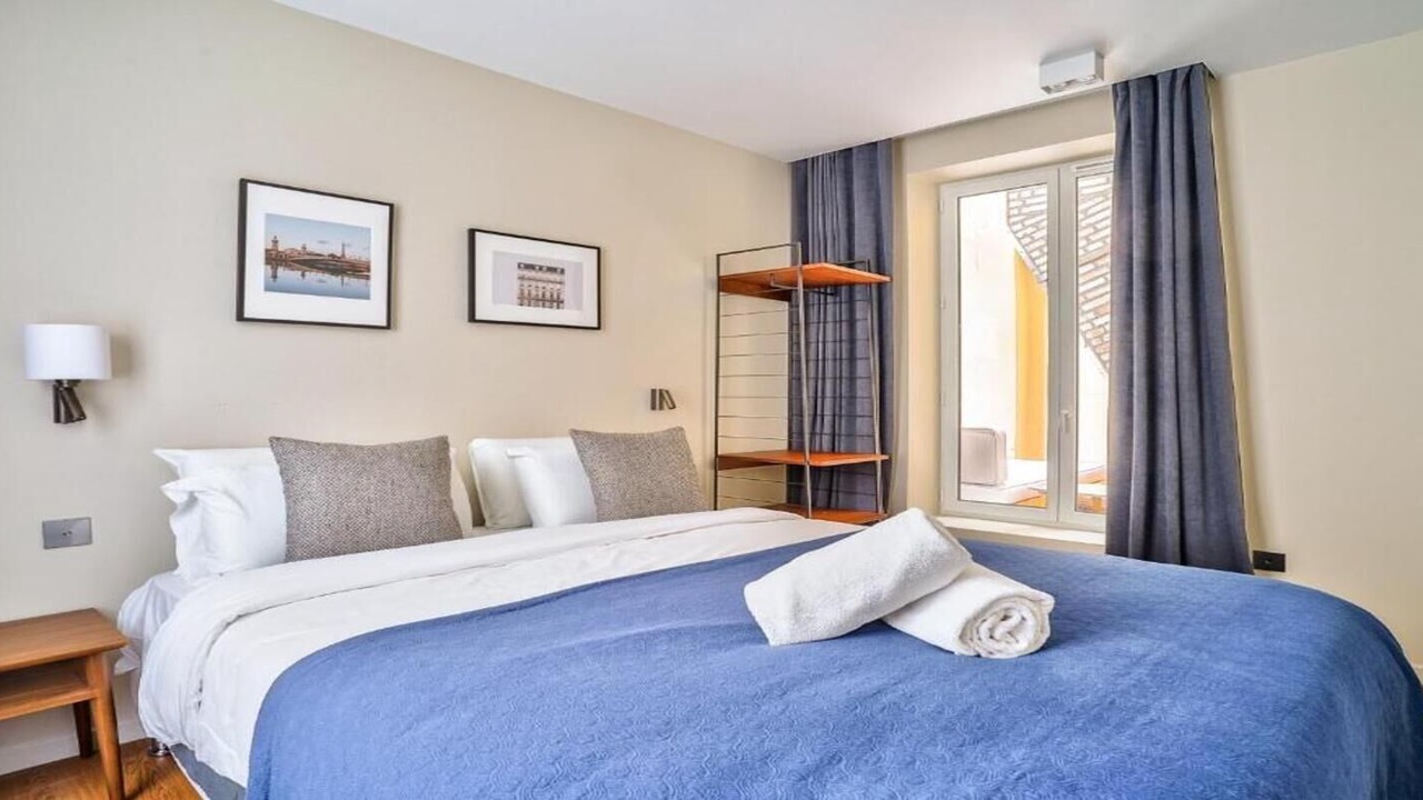Photo of Bedroom in Latin