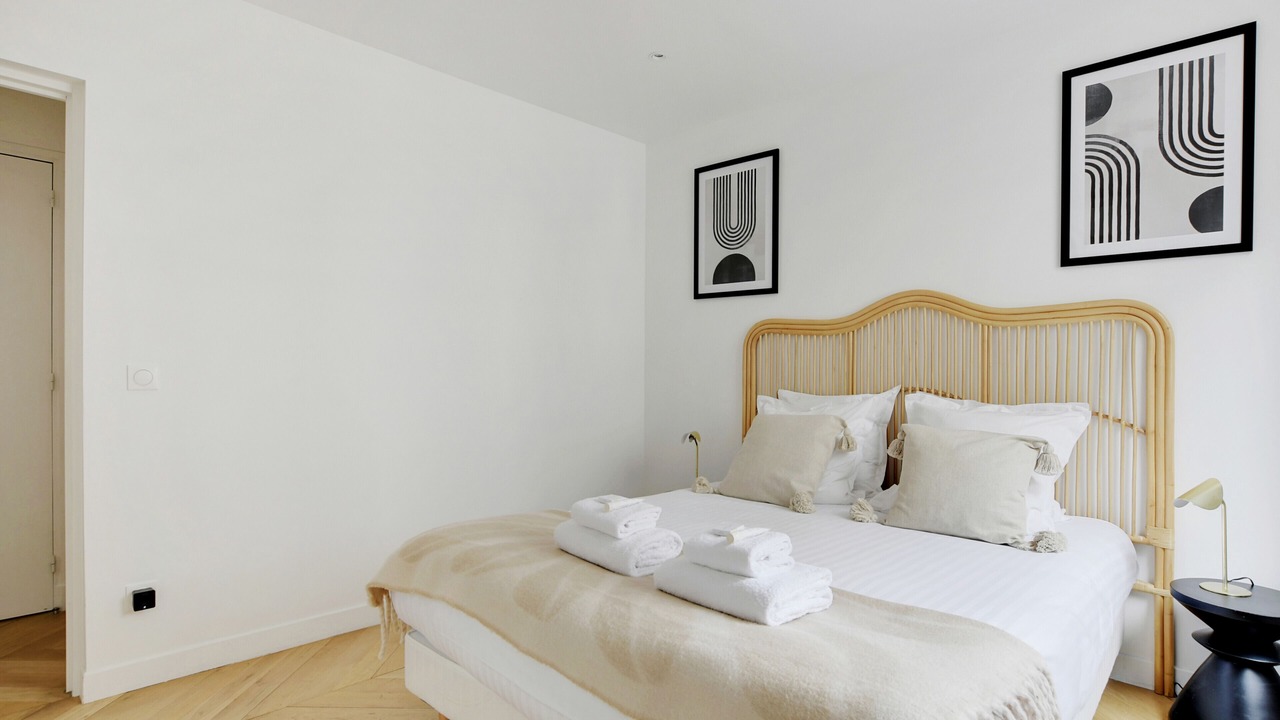 Photo of Bedroom in Sorbonne