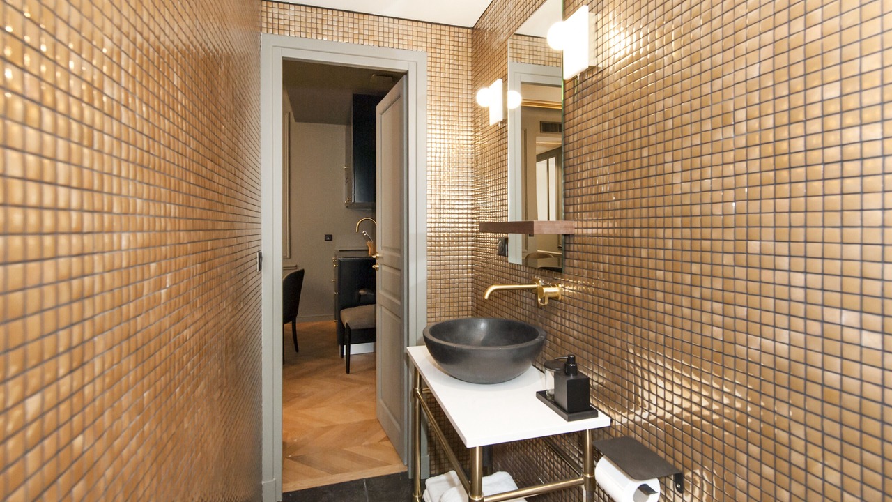 Photo of Bathroom in Champs-Elysees
