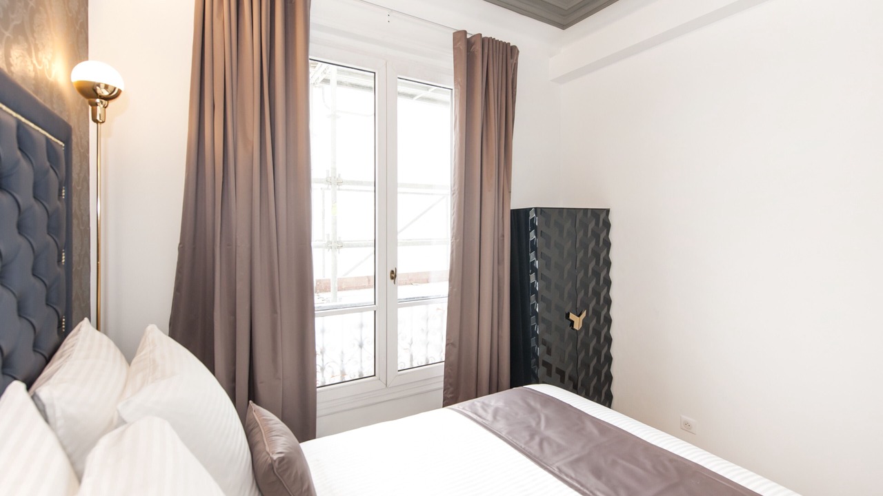 Photo of Bedroom in Champs-Elysees