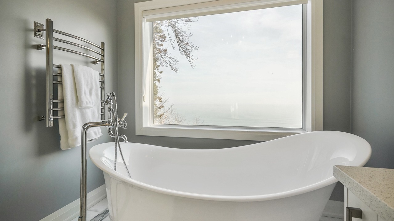 Photo of Bathroom in Long Branch