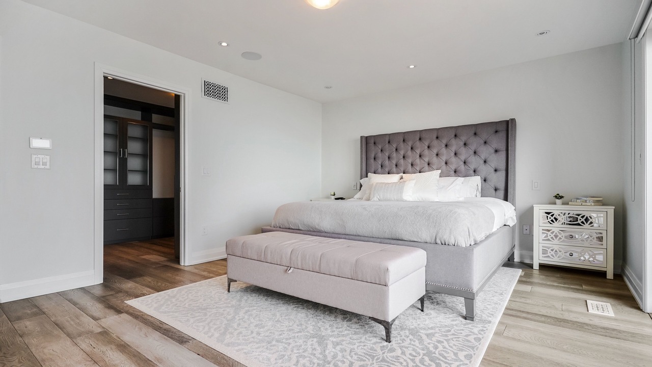 Photo of Bedroom in Long Branch