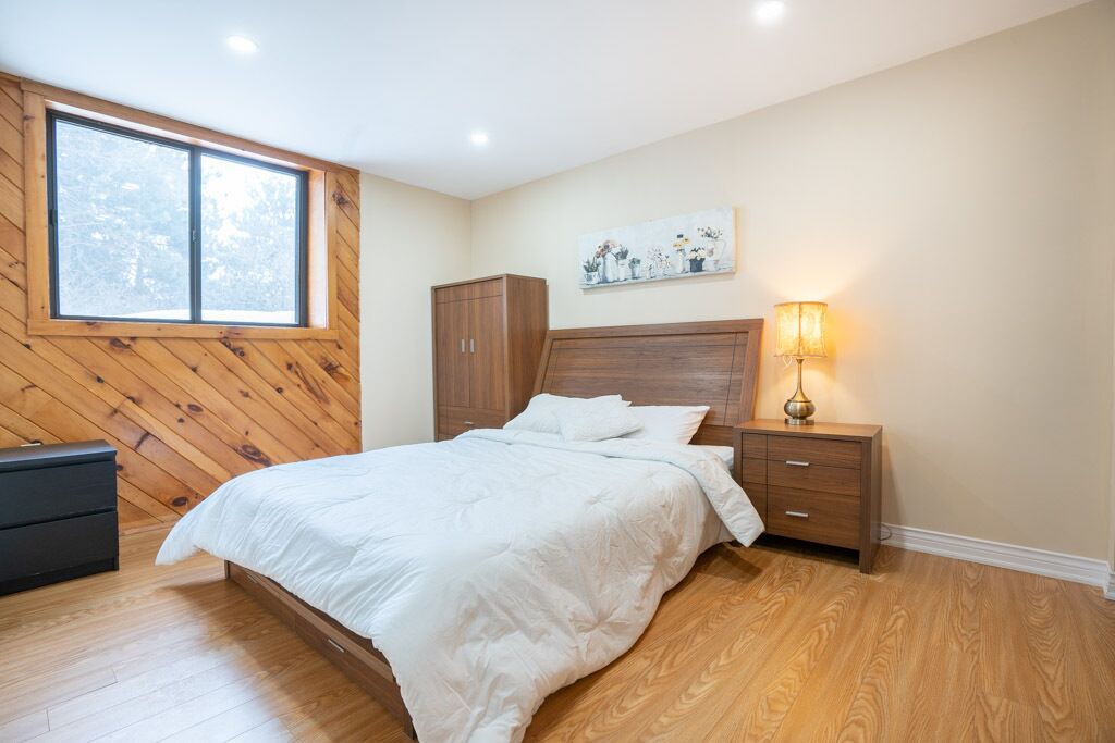 Photo of Bedroom in Creemore