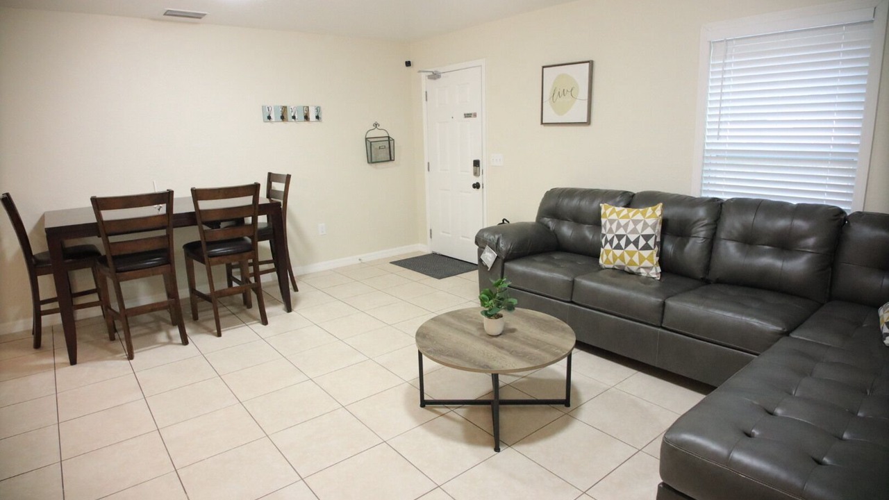 Photo of Livingroom in Lakeland
