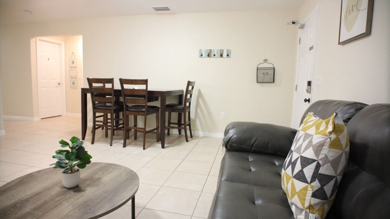 Photo of Livingroom in Lakeland