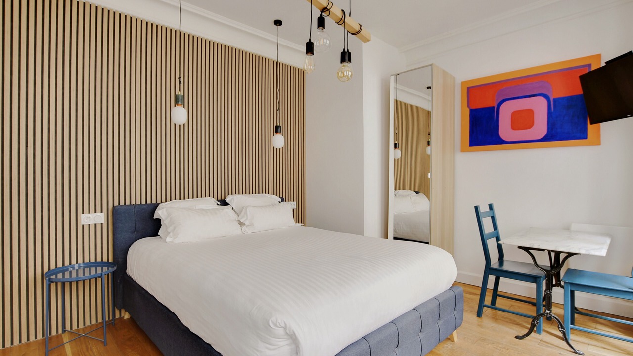 Photo of Bedroom in Notre-Dame-des-Champs