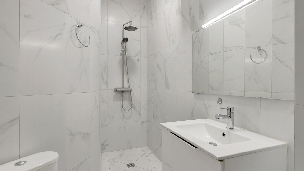 Photo of Bathroom in Notre-Dame-des-Champs