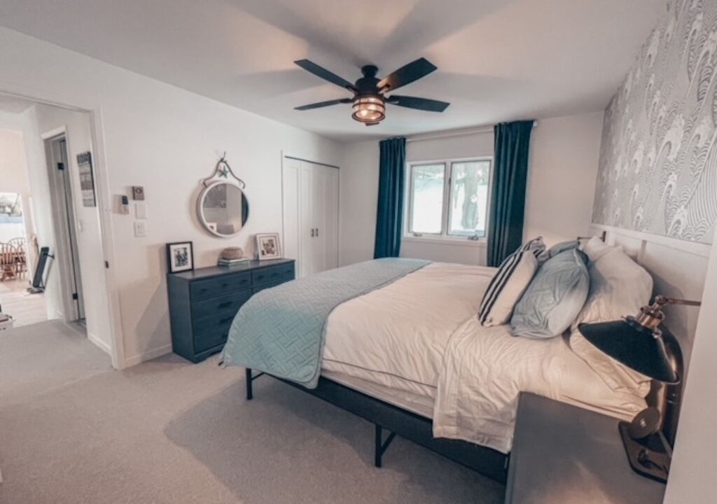 Photo of Bedroom in Lake of Bays