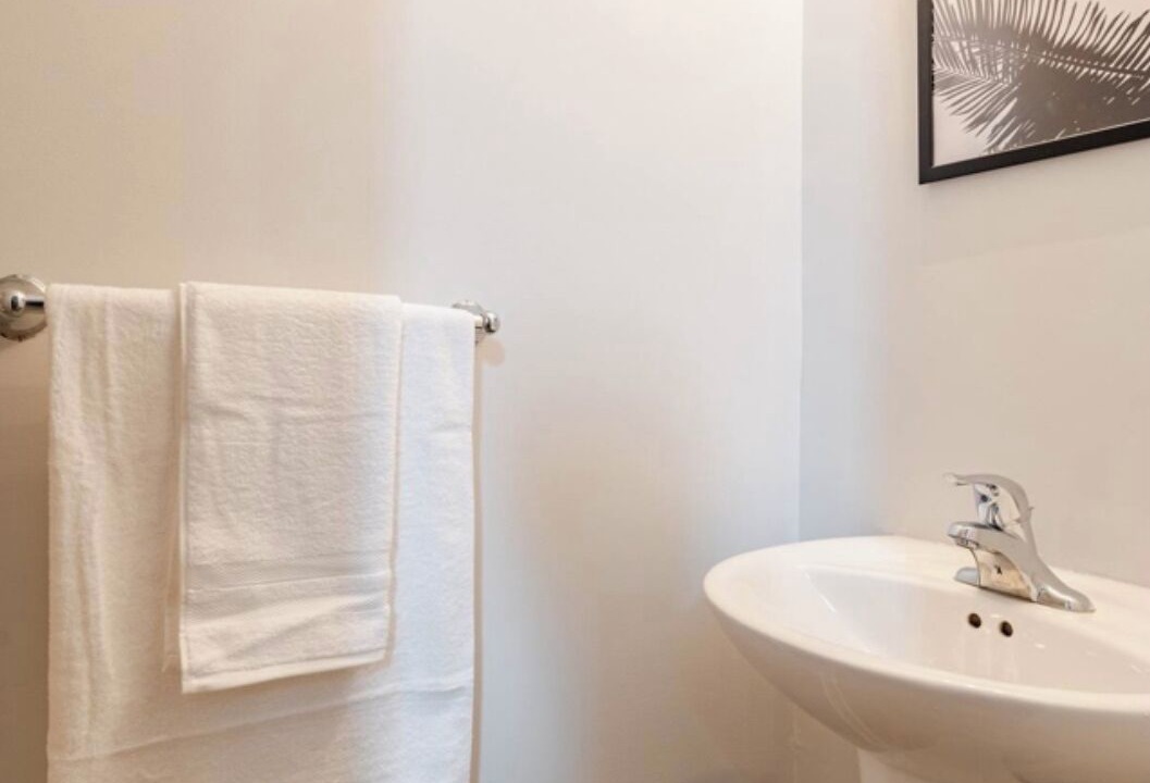Photo of Bathroom in Cabbagetown