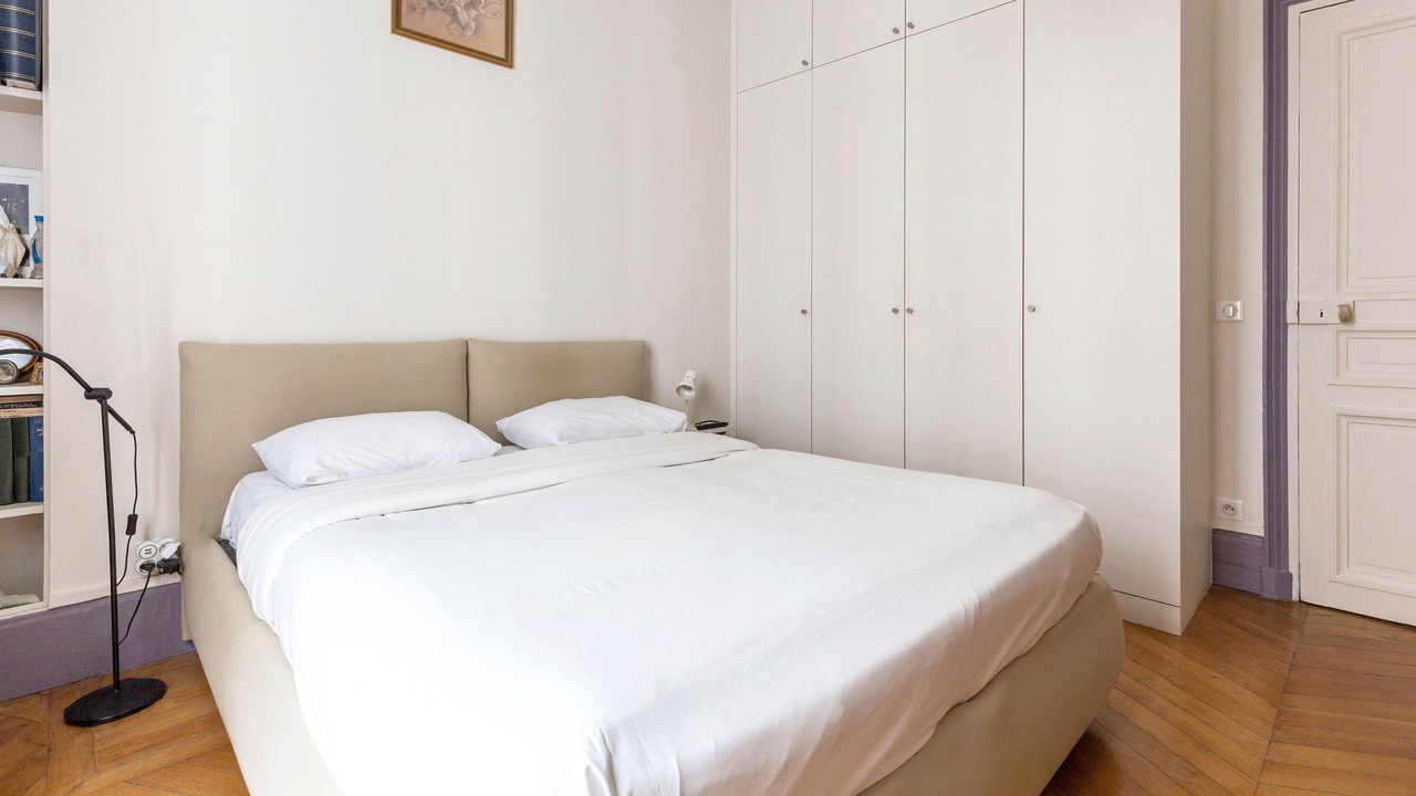 Photo of Bedroom in Notre-Dame-des-Champs