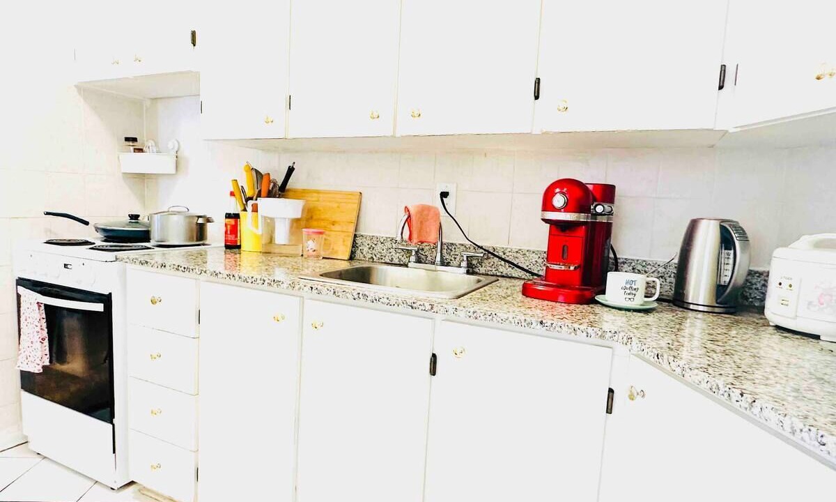 Photo of Kitchen in St. James Town