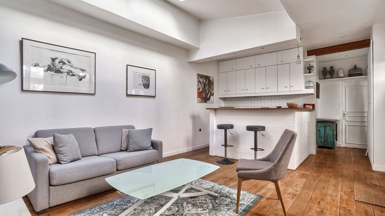 Photo of Livingroom in Levallois-Perret