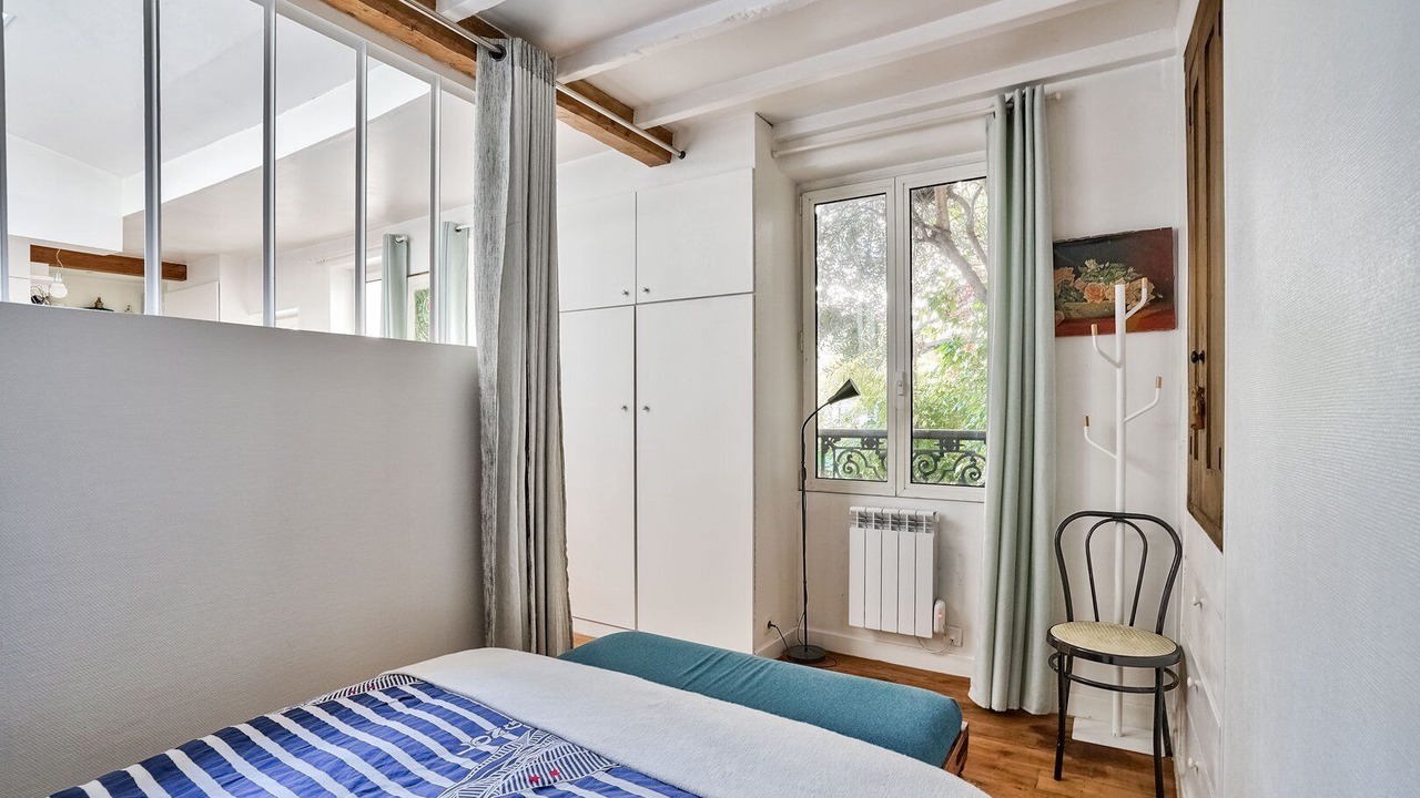 Photo of Bedroom in Levallois-Perret