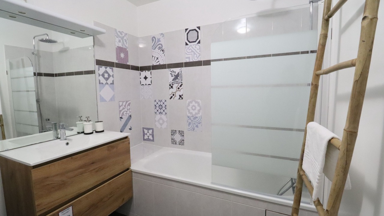 Photo of Bathroom in Montevrain